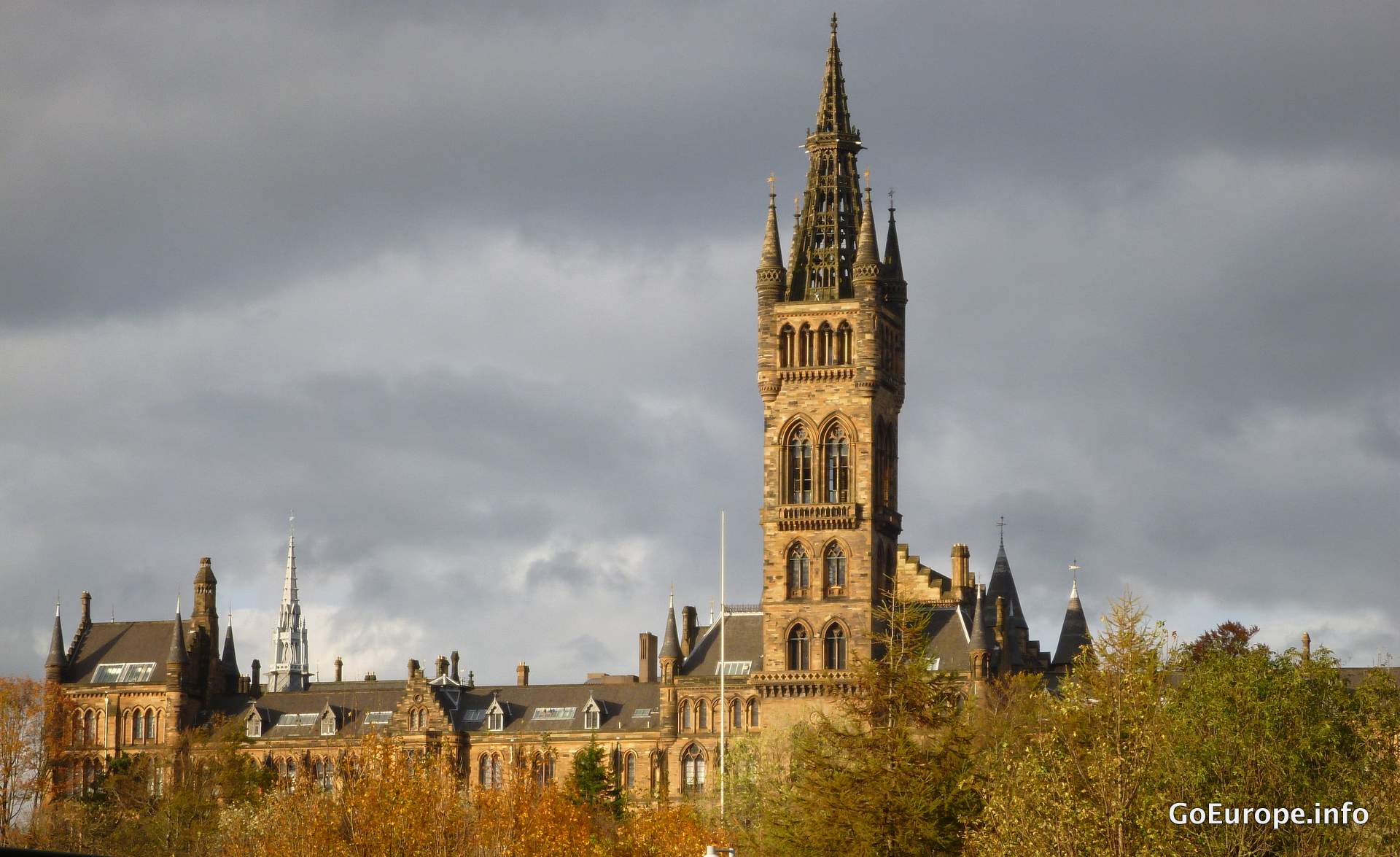 The historic University of Glasgow buildings above the West End.