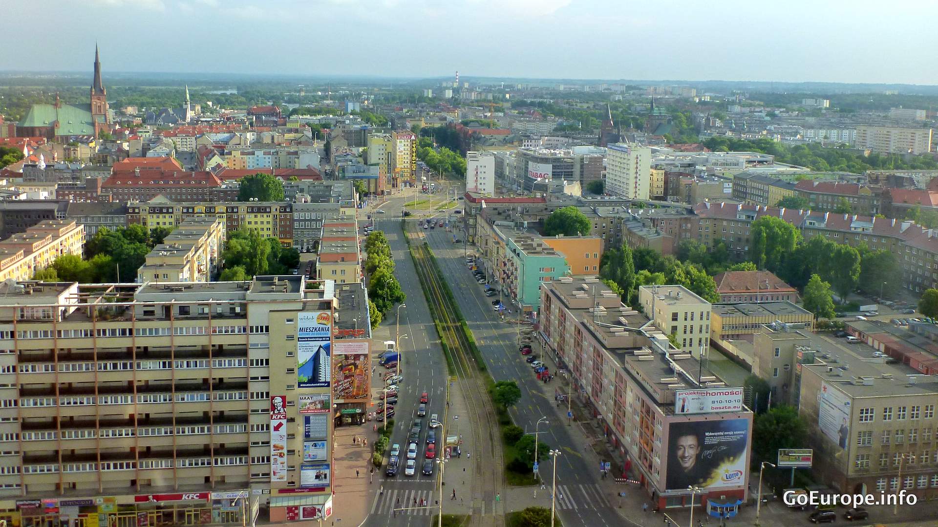 A broad view across Szczecin and its waterways.